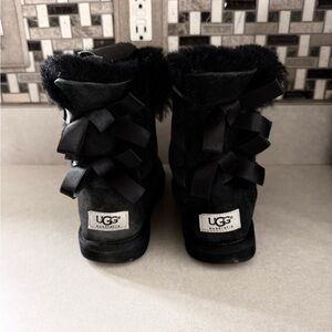 UGG Black Bailey Bow Sheepskin 2 Bow Boots